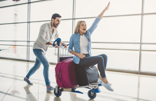 Wakacyjne wycieczki a zagubiony bagaż - jakie mamy prawa?