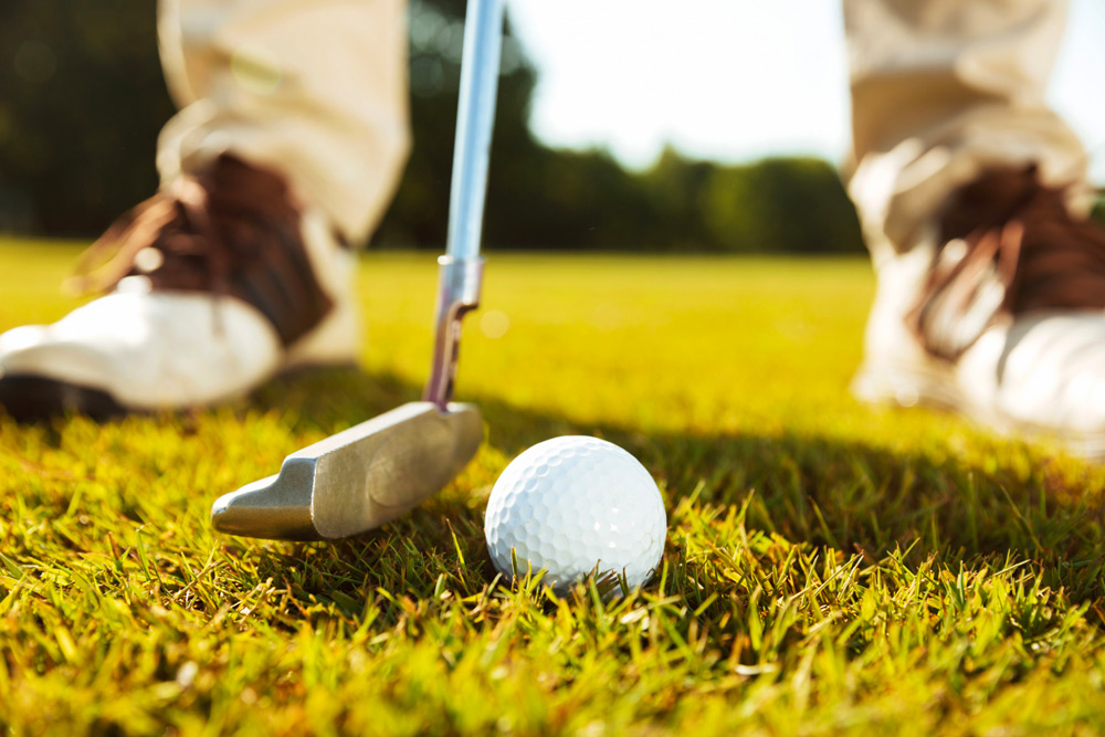 Od czego zacząć naukę gry w golfa? Poradnik dla początkujących