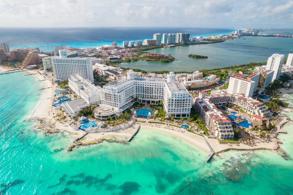 Port lotniczy Cancún –  jak dojechać do centrum